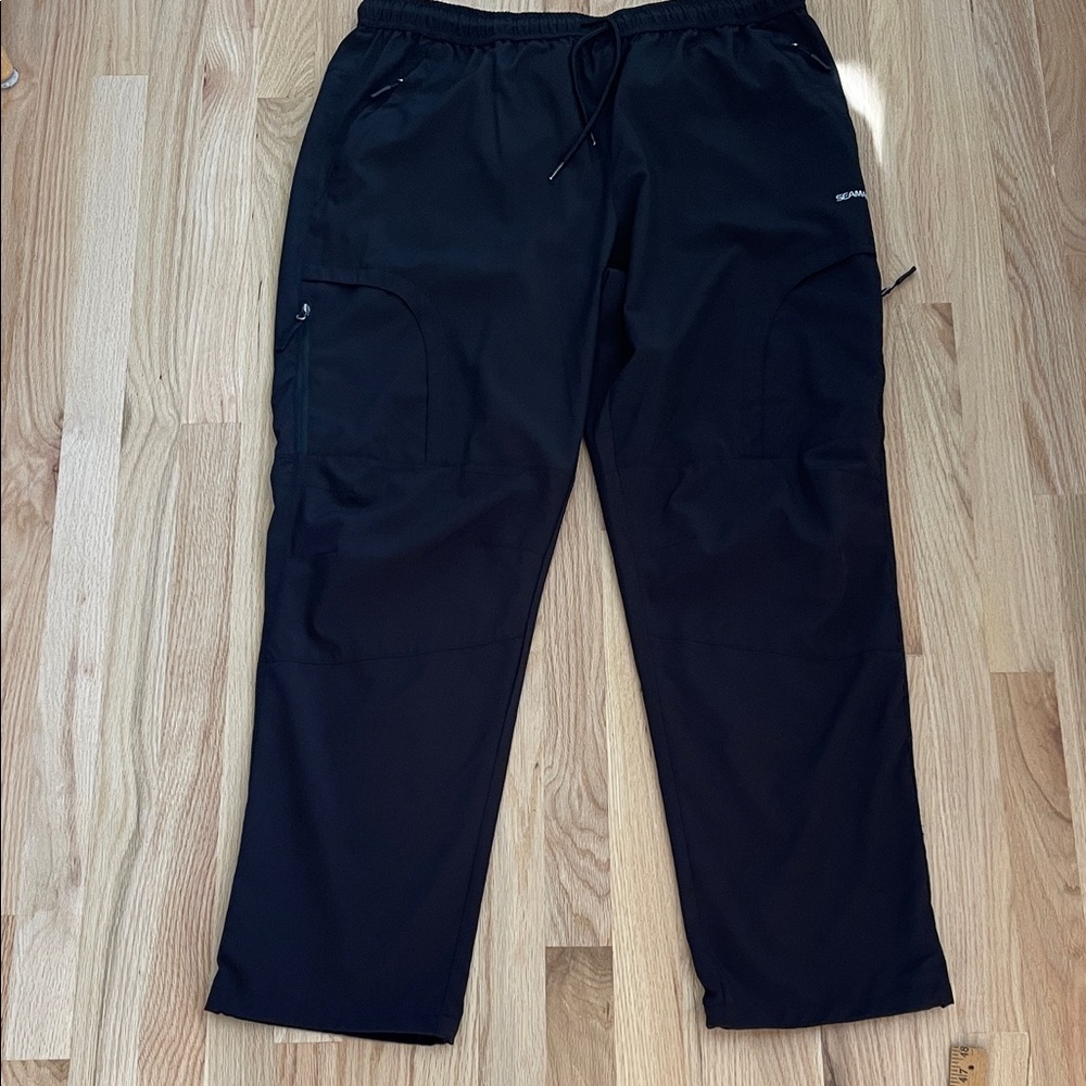 Sleek Black Quick Dry Straight Leg Pants